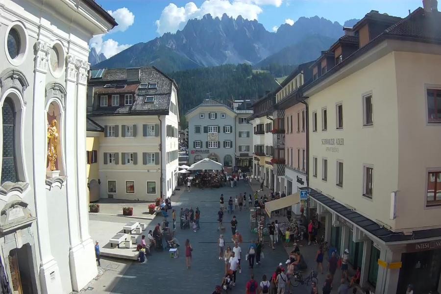 Archiv Foto Webcam Innichen - Ortszentrum
