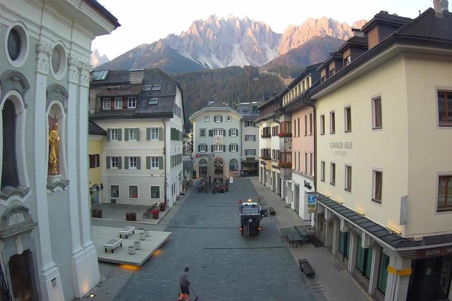 Archiv Foto Webcam Innichen - Ortszentrum