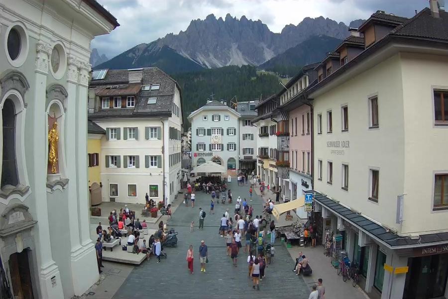 Archiv Foto Webcam Innichen - Ortszentrum