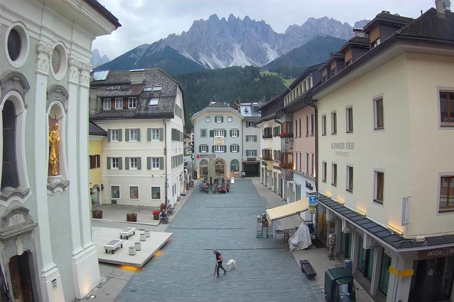 Archiv Foto Webcam Innichen - Ortszentrum