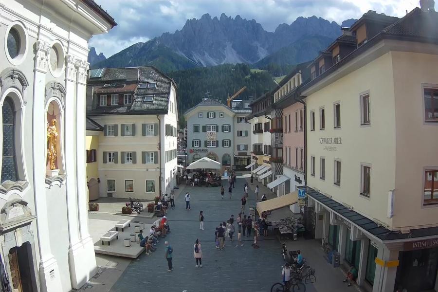 Archived image Webcam Village centre Innichen