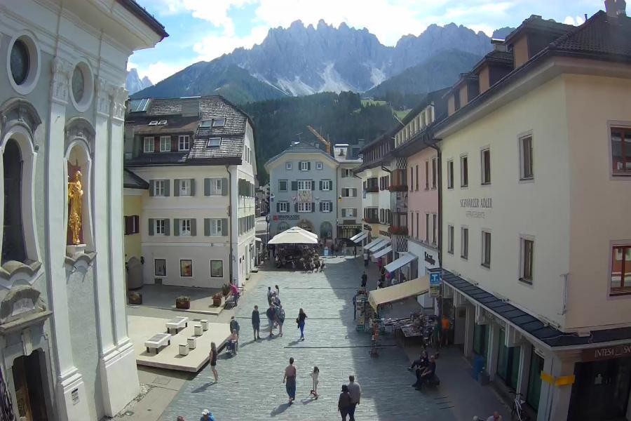 Archived image Webcam Village centre Innichen