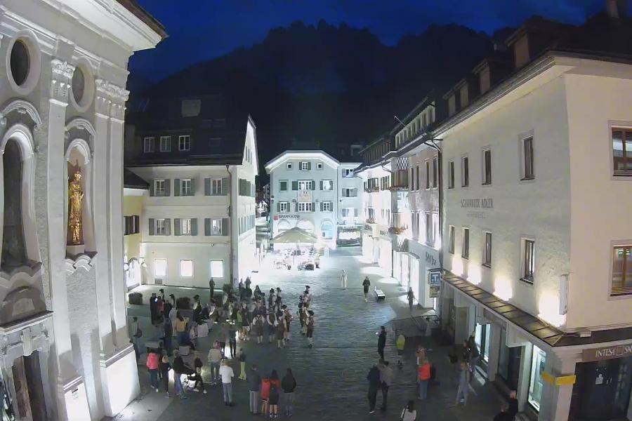 Archived image Webcam Village centre Innichen