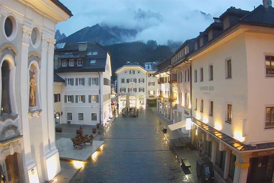 Archiv Foto Webcam Innichen - Ortszentrum