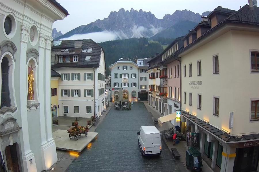 Archiv Foto Webcam Innichen - Ortszentrum