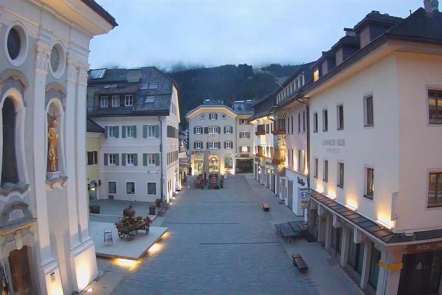 Archiv Foto Webcam Innichen - Ortszentrum