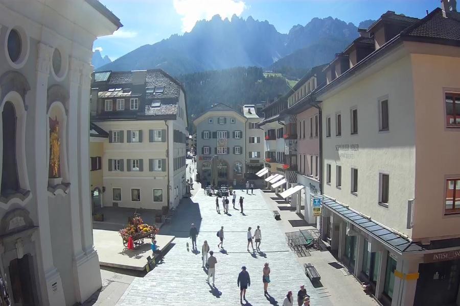 Archiv Foto Webcam Innichen - Ortszentrum