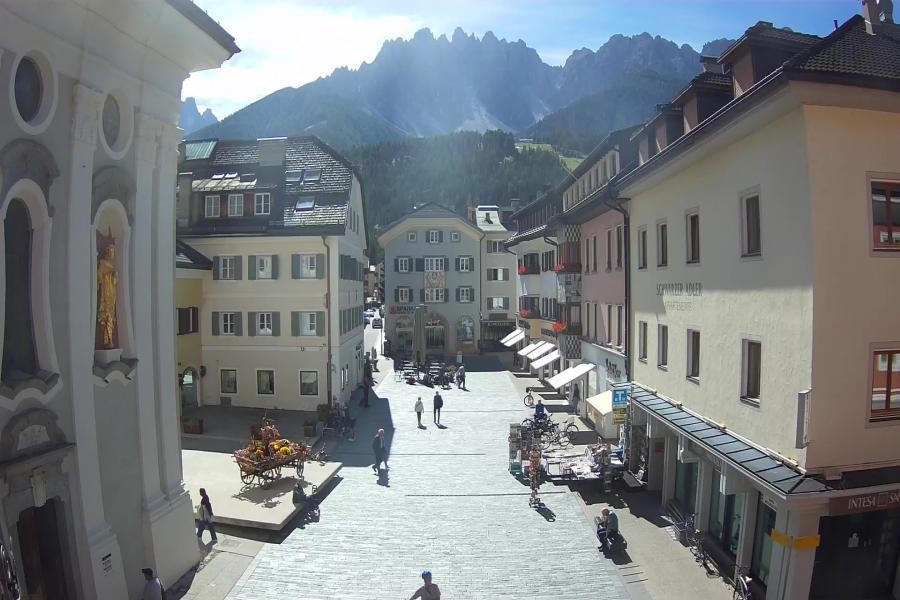 Archiv Foto Webcam Innichen - Ortszentrum