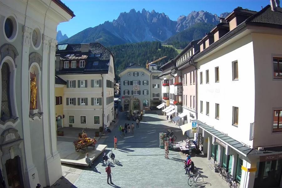 Archiv Foto Webcam Innichen - Ortszentrum