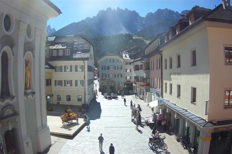 Archiv Foto Webcam Innichen - Ortszentrum