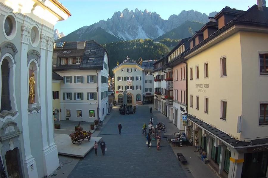 Archiv Foto Webcam Innichen - Ortszentrum
