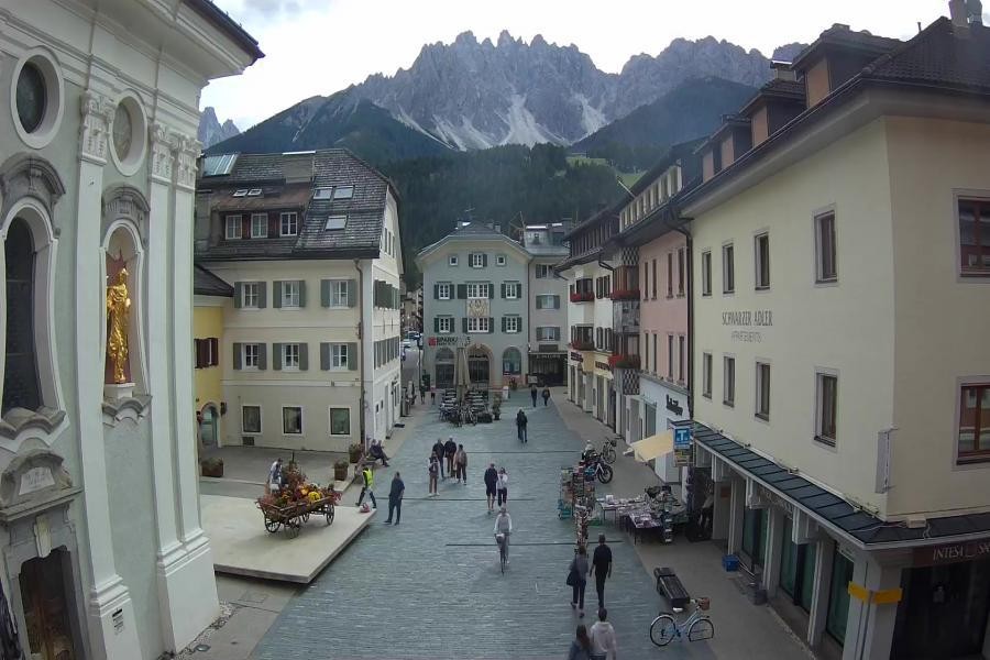 Archiv Foto Webcam Innichen - Ortszentrum