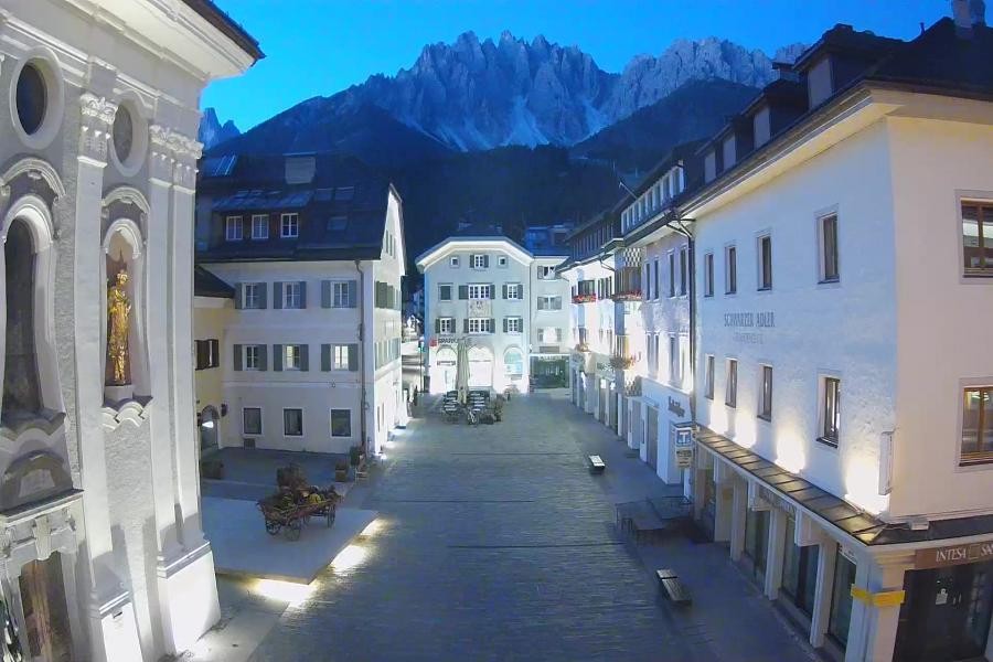 Archiv Foto Webcam Innichen - Ortszentrum