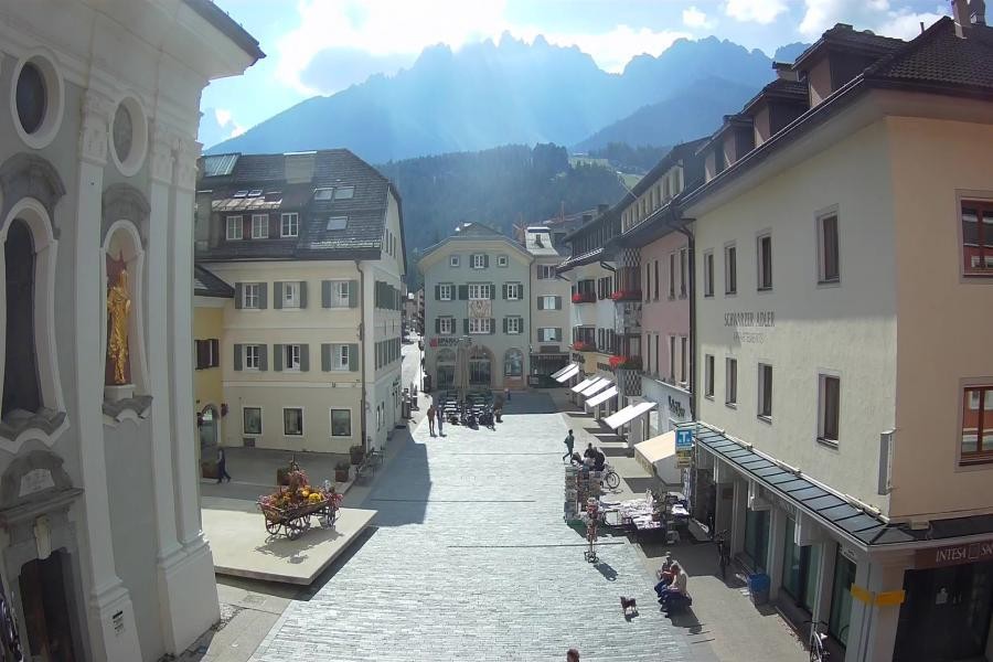 Archived image Webcam Village centre Innichen