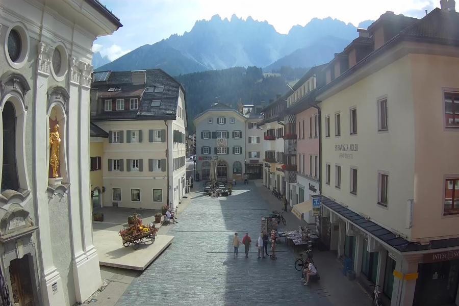 Archived image Webcam Village centre Innichen