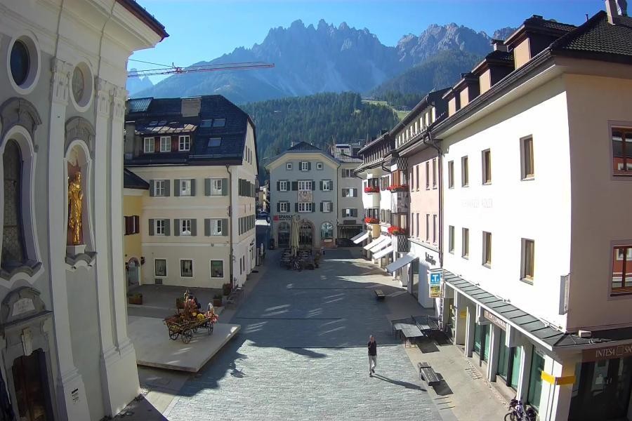Archived image Webcam Village centre Innichen