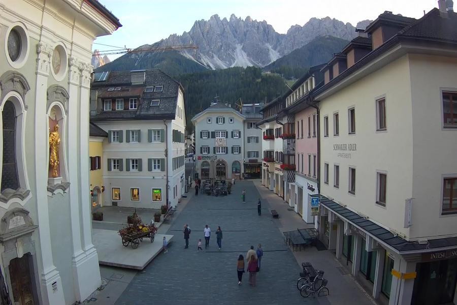 Archiv Foto Webcam Innichen - Ortszentrum