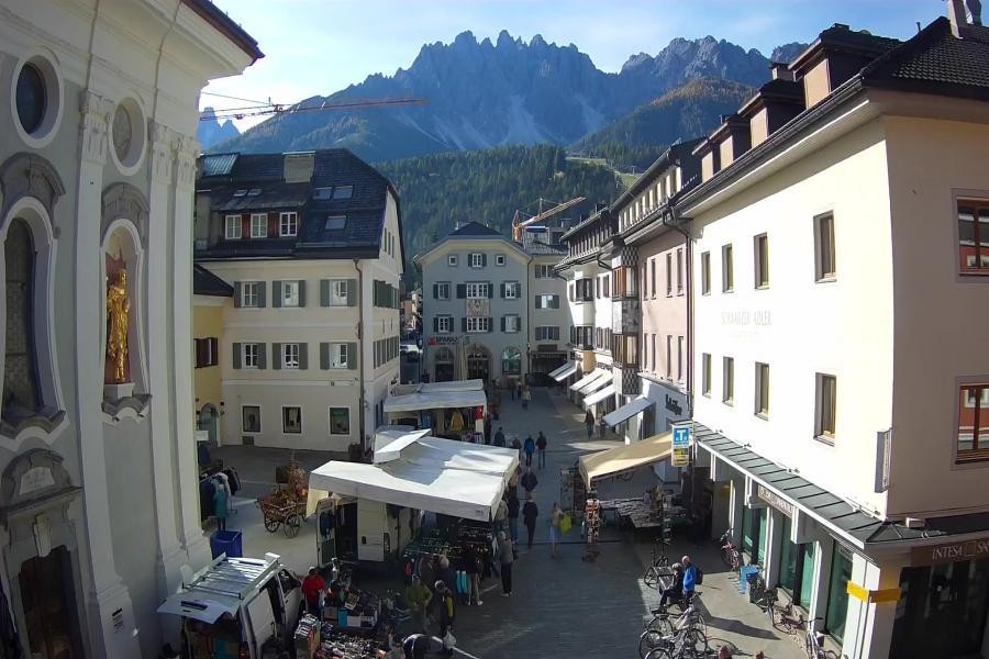 Archived image Webcam Village centre Innichen