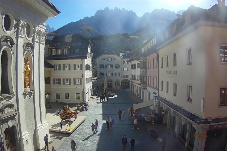 Archiv Foto Webcam Innichen - Ortszentrum