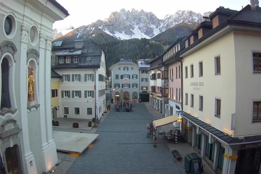 Archiv Foto Webcam Innichen - Ortszentrum