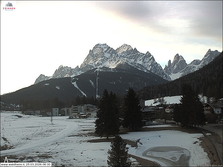 Archived image Webcam Waldheim (Sexten)