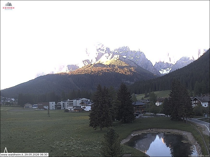 Archived image Webcam Waldheim (Sexten)