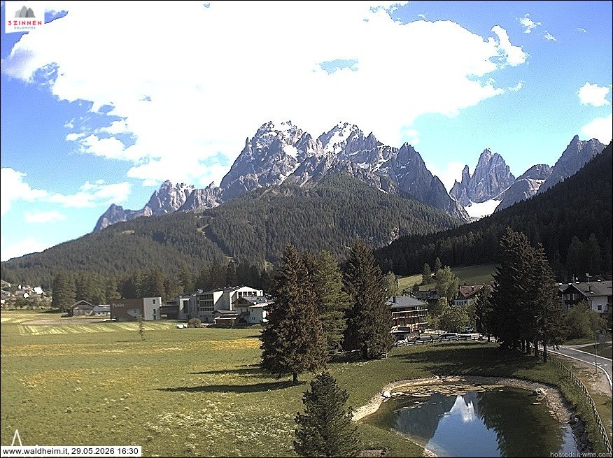 Archived image Webcam Waldheim (Sexten)