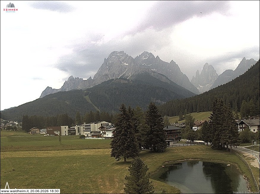 Archived image Webcam Waldheim (Sexten)