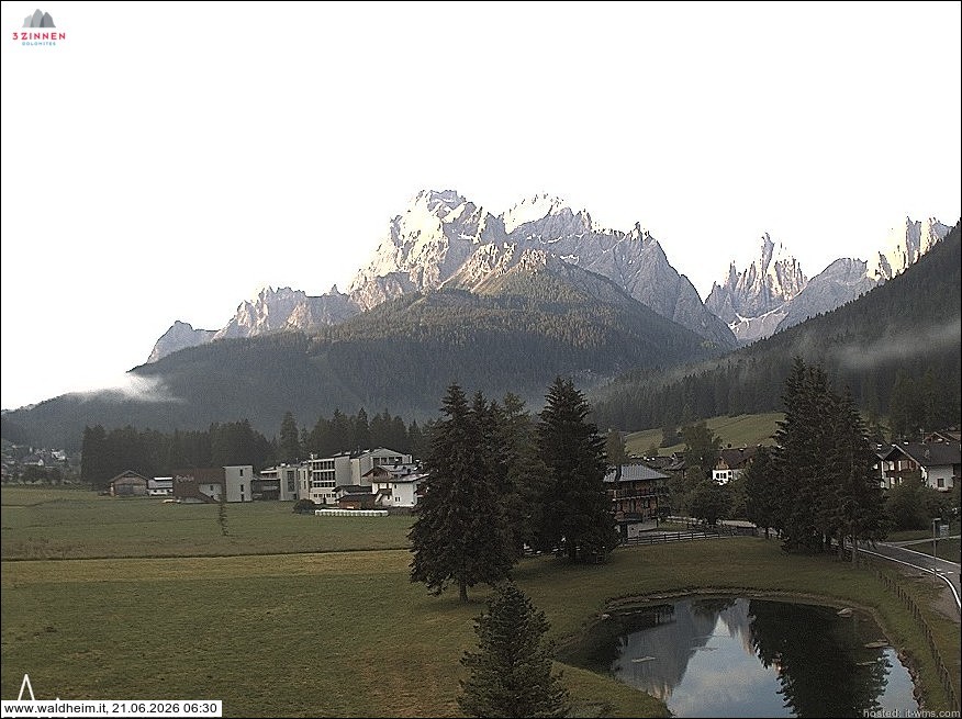 Archived image Webcam Waldheim (Sexten)