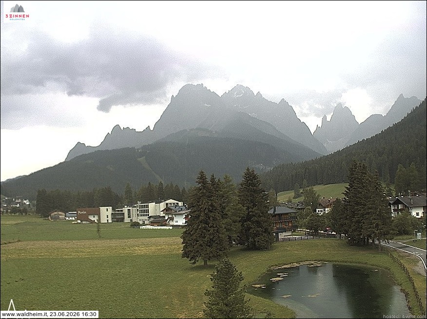 Archived image Webcam Waldheim (Sexten)