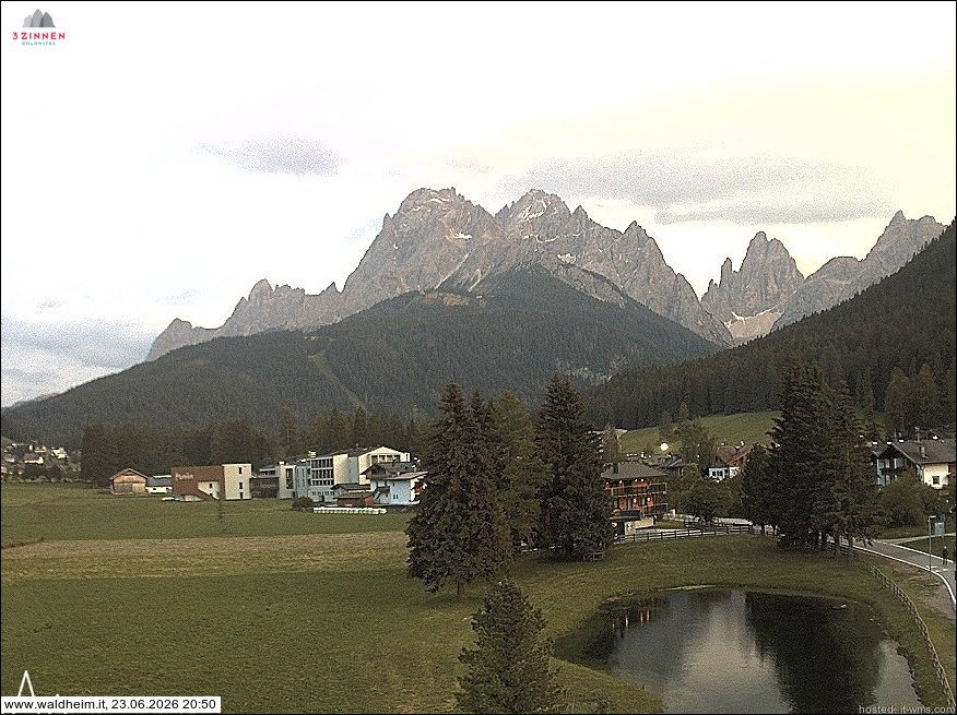Archived image Webcam Waldheim (Sexten)