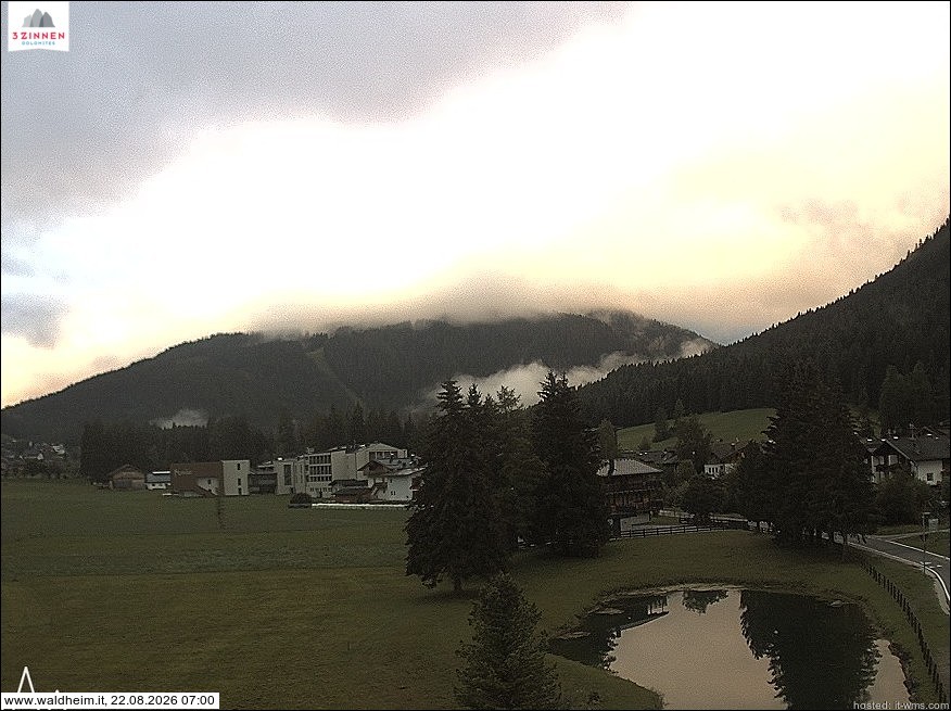 Archived image Webcam Waldheim (Sexten)
