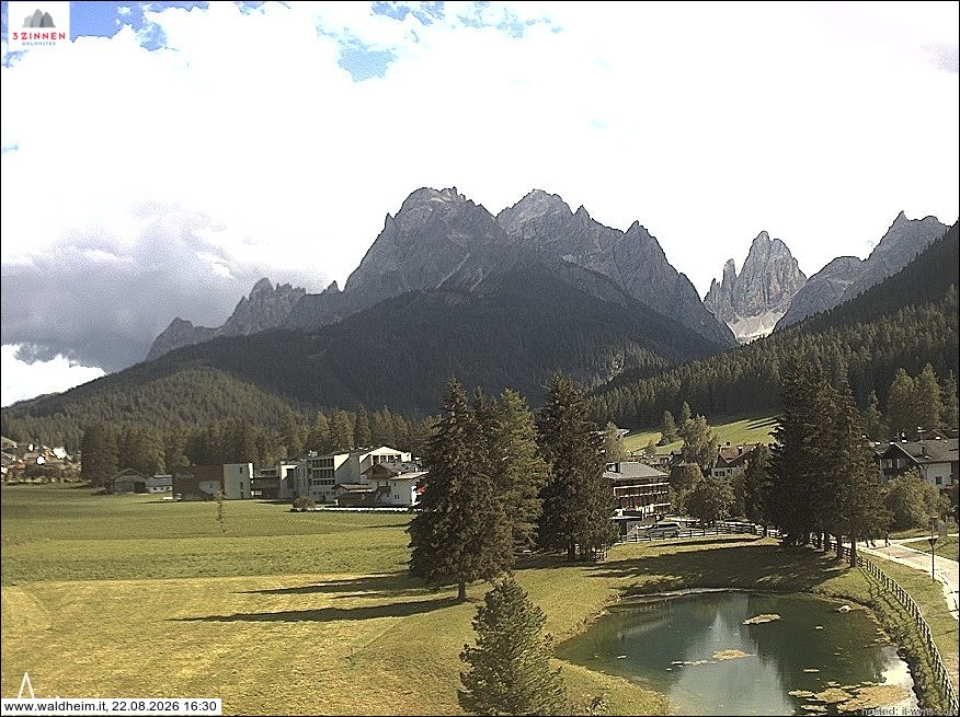 Archived image Webcam Waldheim (Sexten)