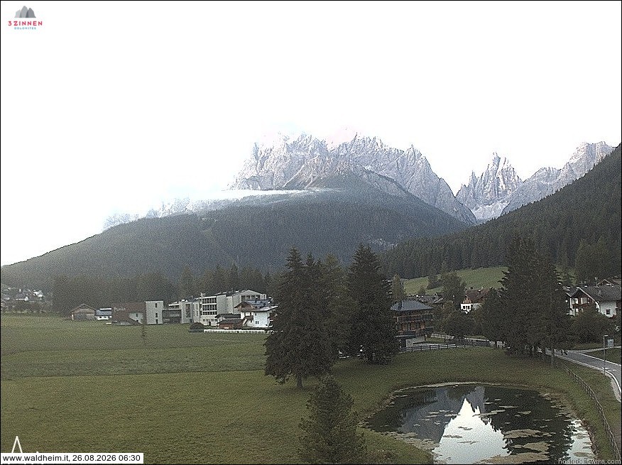Archived image Webcam Waldheim (Sexten)