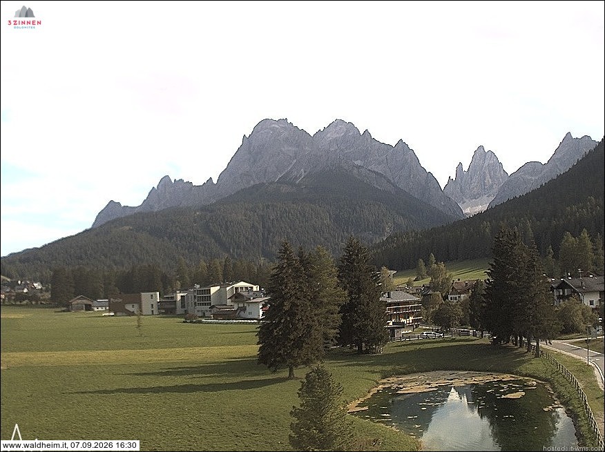 Archived image Webcam Waldheim (Sexten)