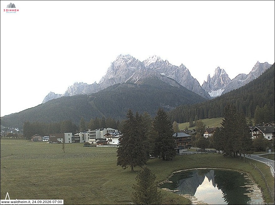 Archived image Webcam Waldheim (Sexten)