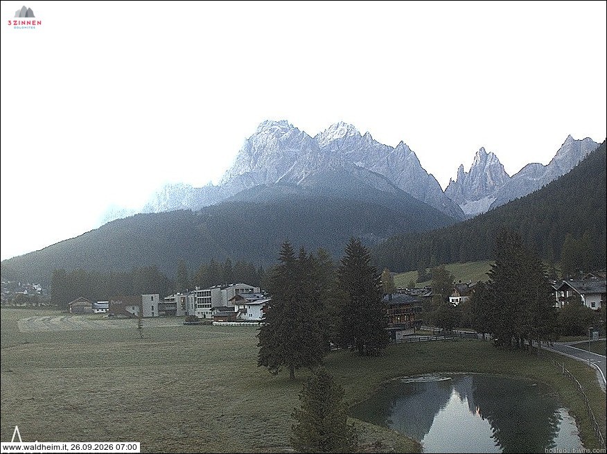 Archived image Webcam Waldheim (Sexten)