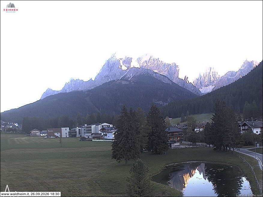 Archived image Webcam Waldheim (Sexten)