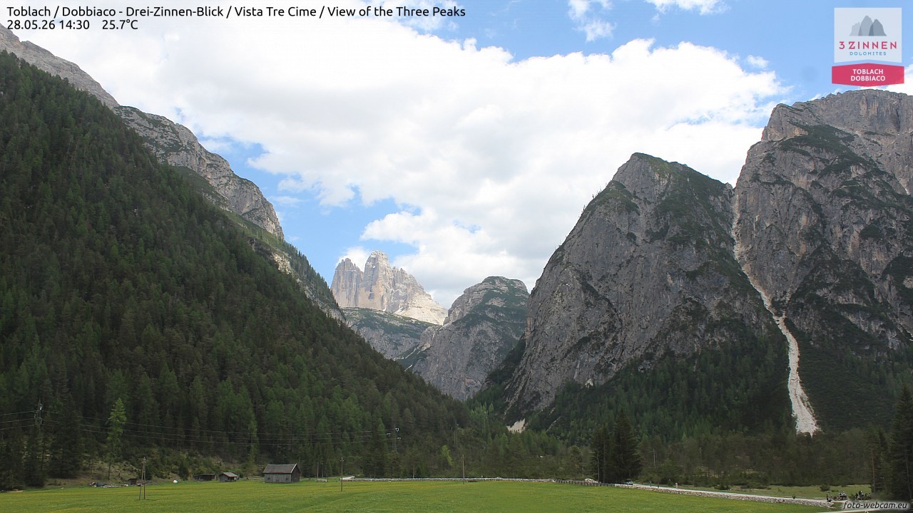 Archived image Webcam Toblach (Pustertal valley)