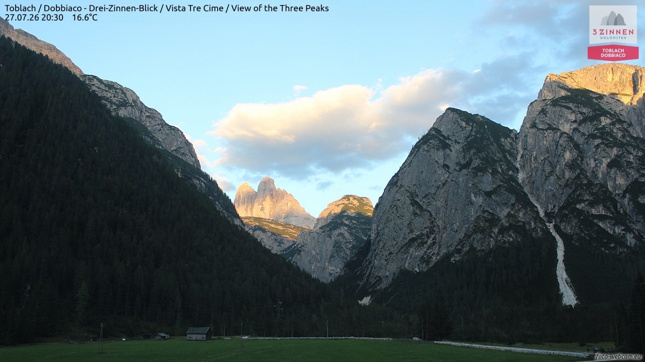 Archived image Webcam Toblach (Pustertal valley)