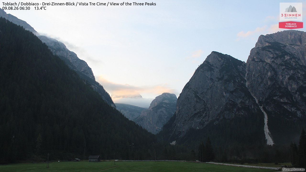 Archived image Webcam Toblach (Pustertal valley)