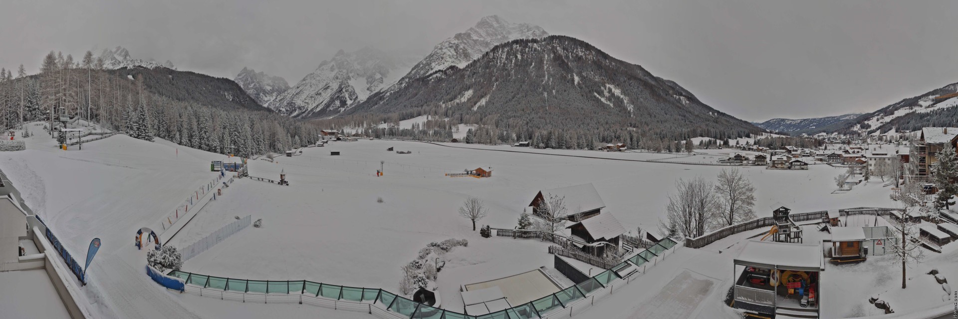 Archived image Webcam Family Resort Rainer, South Tyrol