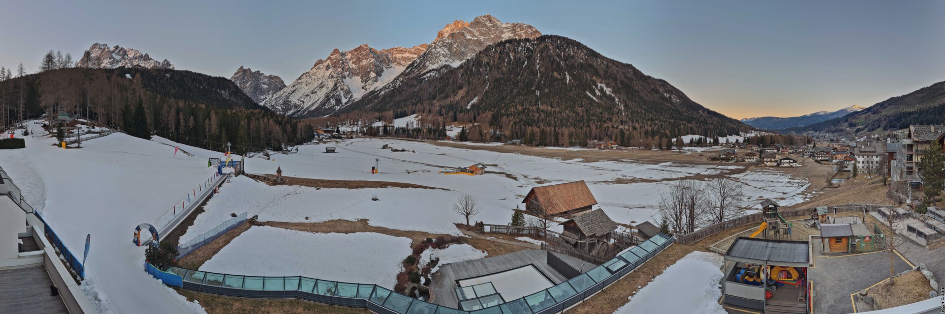 Archiv Foto Webcam Family Resort Rainer im Bergdorf Sexten