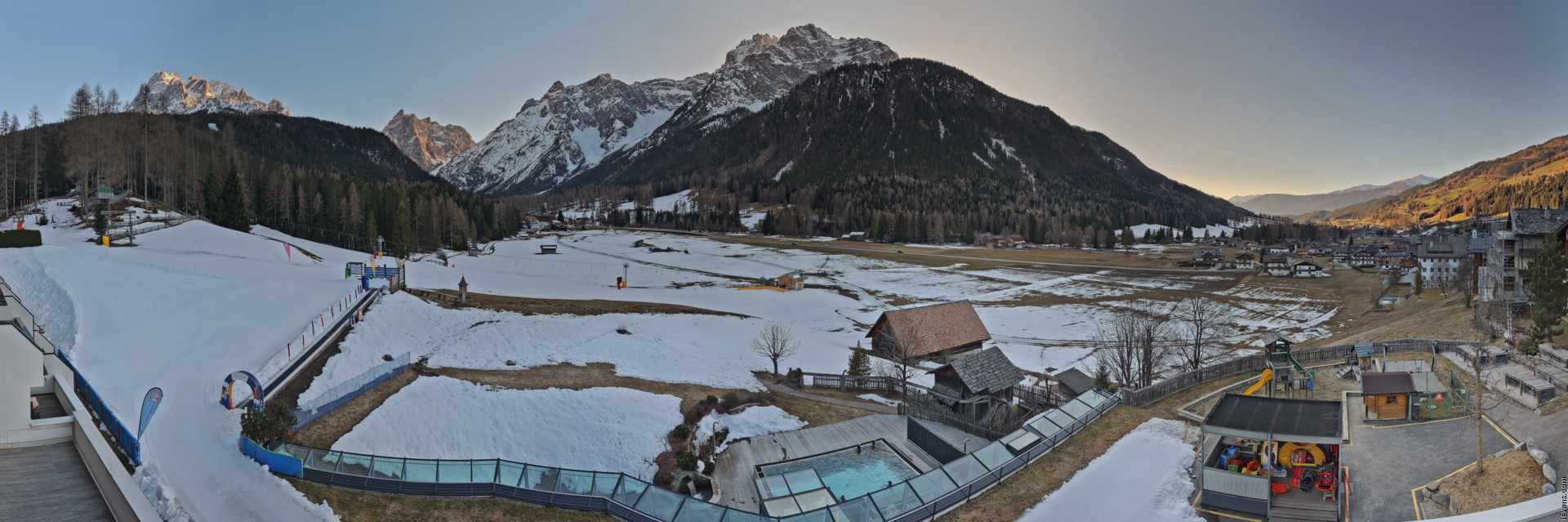Archiv Foto Webcam Family Resort Rainer im Bergdorf Sexten