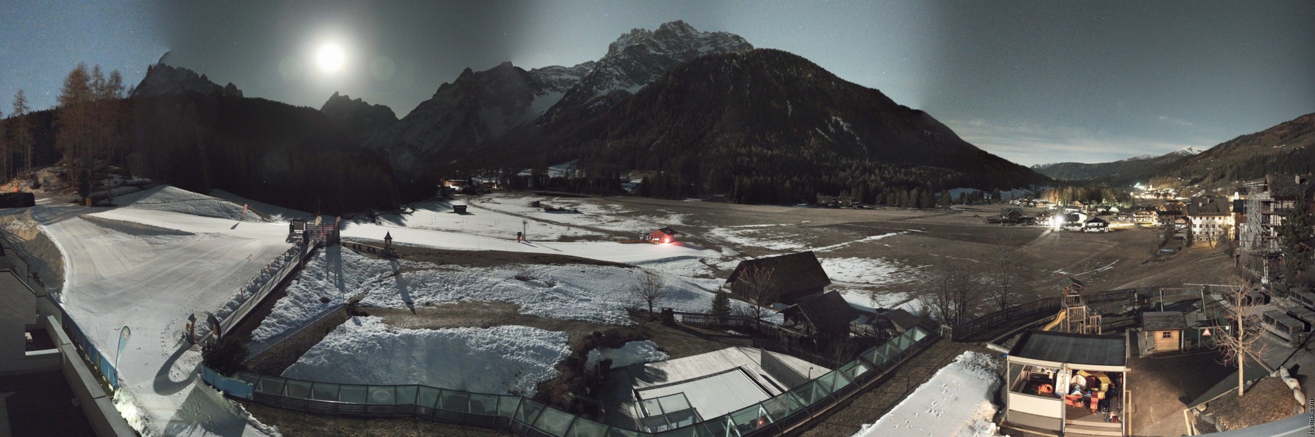 Archived image Webcam Family Resort Rainer, South Tyrol
