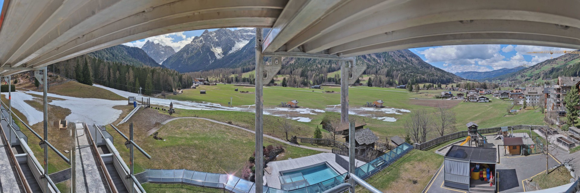 Archiv Foto Webcam Family Resort Rainer im Bergdorf Sexten