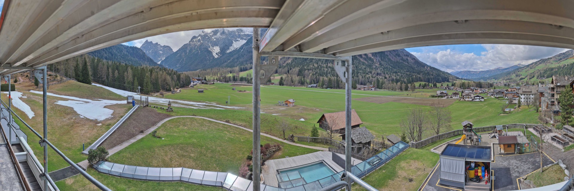 Archiv Foto Webcam Family Resort Rainer im Bergdorf Sexten