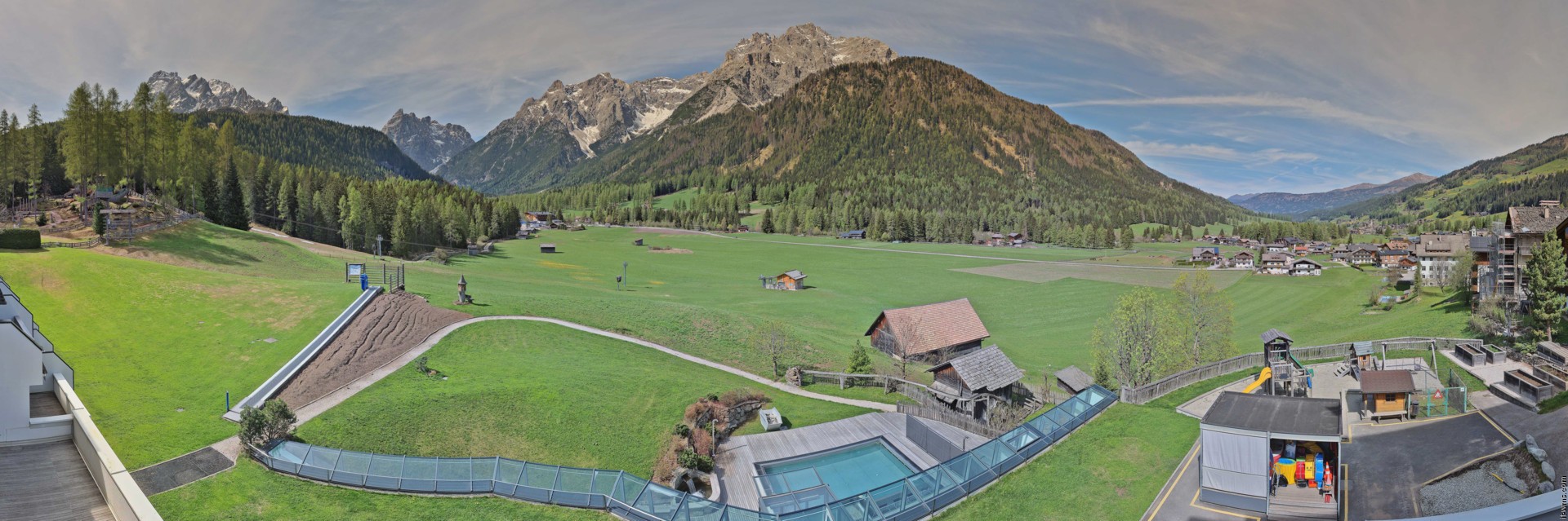 Archived image Webcam Family Resort Rainer, South Tyrol