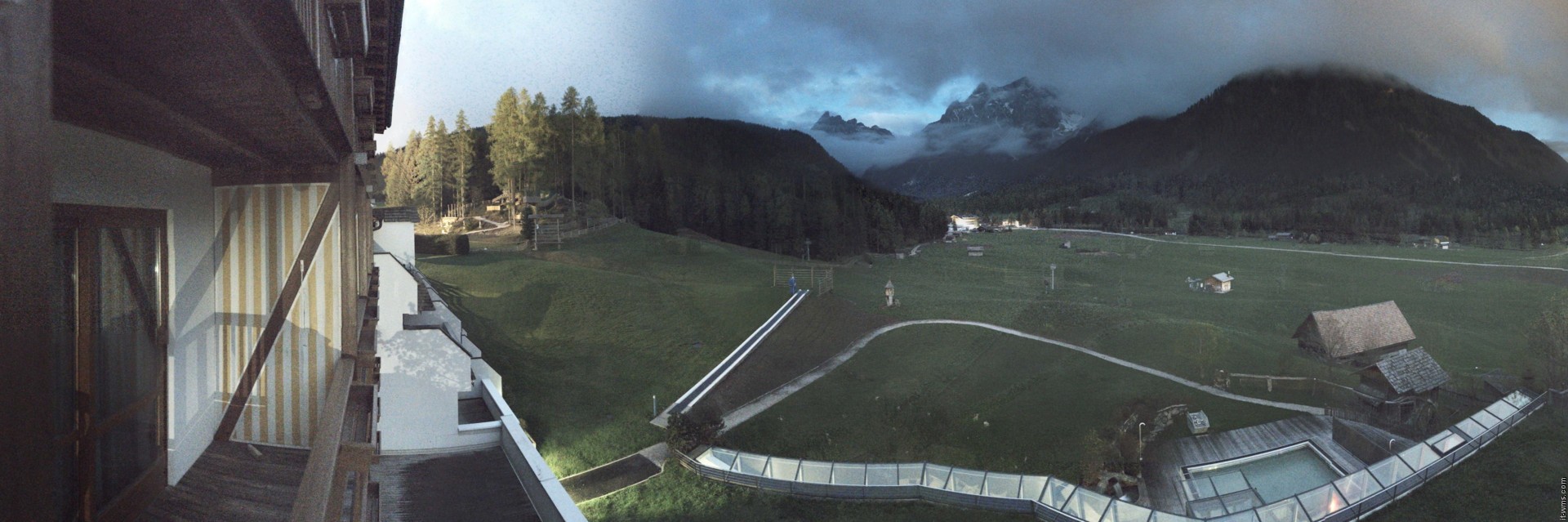 Archiv Foto Webcam Family Resort Rainer im Bergdorf Sexten