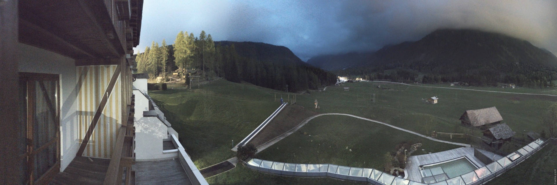 Archived image Webcam Family Resort Rainer, South Tyrol